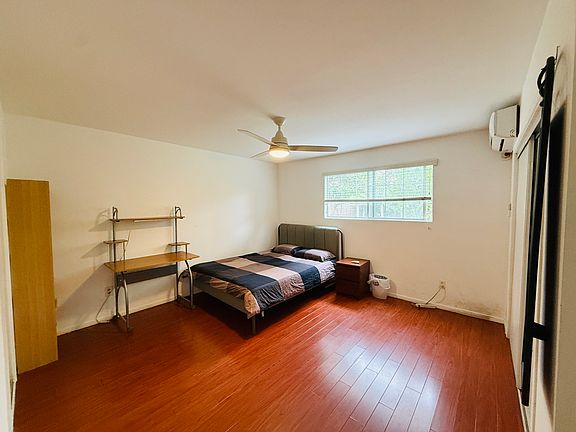 3rd image of 6371 Sultana Ave