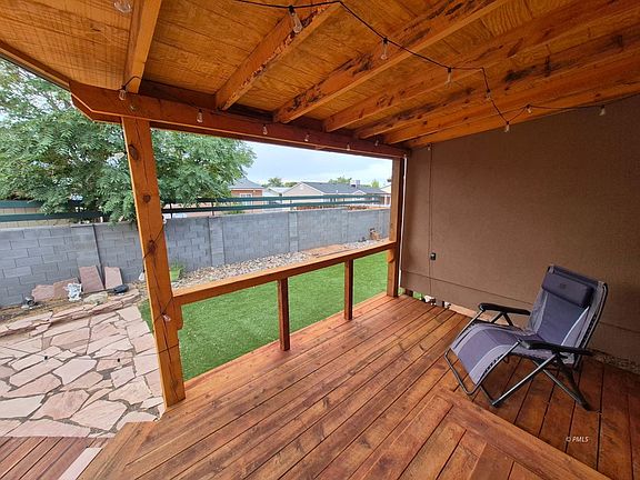 2nd image of 1024 Glen Canyon Dr