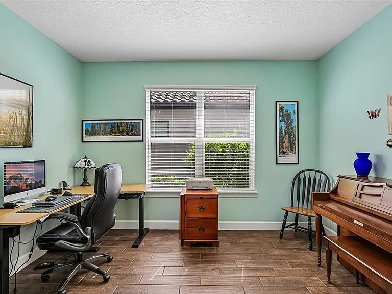 10834 Calluna Dr — Photo 15