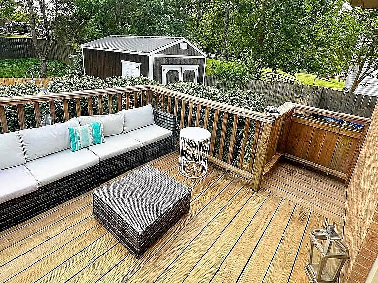 6703 Monty Ln — Photo 20