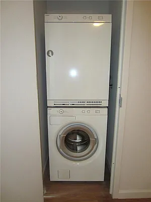 Rented by Mirador Real Estate | media 23