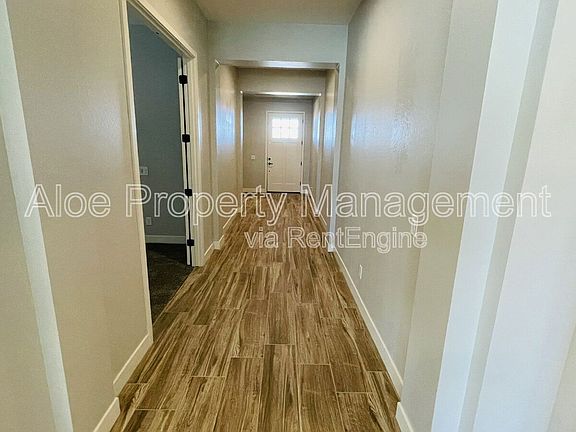 3rd image of 2995 W Lynx Dr