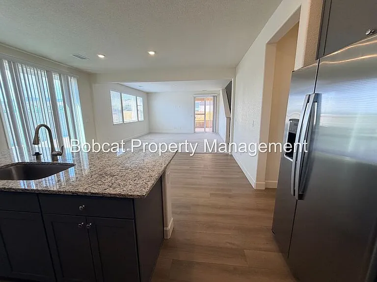 1751 Boundary Peak St — Photo 18