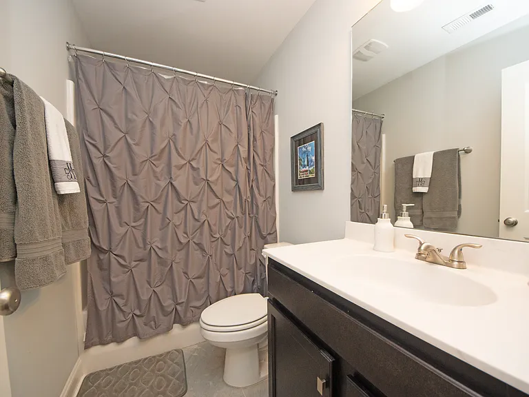 107 Prescott Cir — Photo 17