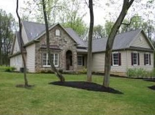 57 Creek Rd, Phillipsburg, NJ 08865