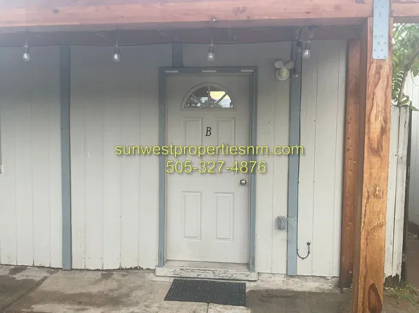 Monterey N. 318, 318 N Monterey Ave #B, Farmington, NM 87401