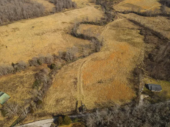 9999 Little Wolf Creek Rd, Williamsburg, KY 40769