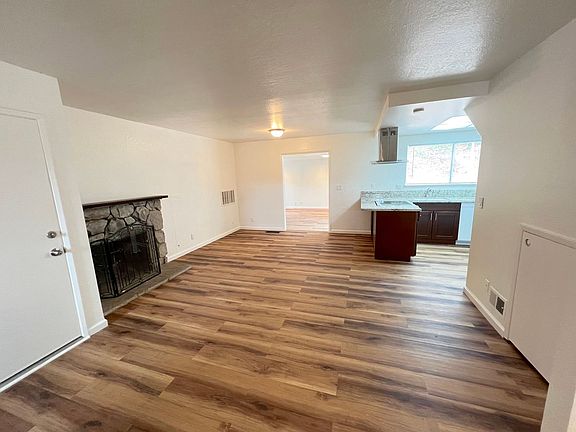 2nd image of 3386 Melendy Dr