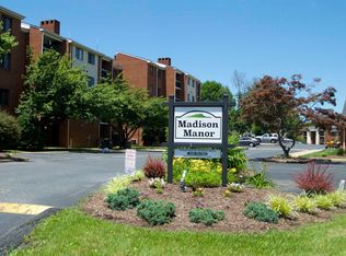 1018 Blue Ridge Dr APT 9, Harrisonburg, VA 22802