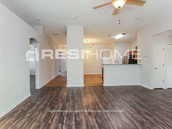 3rd image of 3120 Brook Haven Ct
