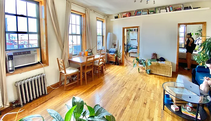 Rented by Simply Brooklyn Realty Inc | media 10
