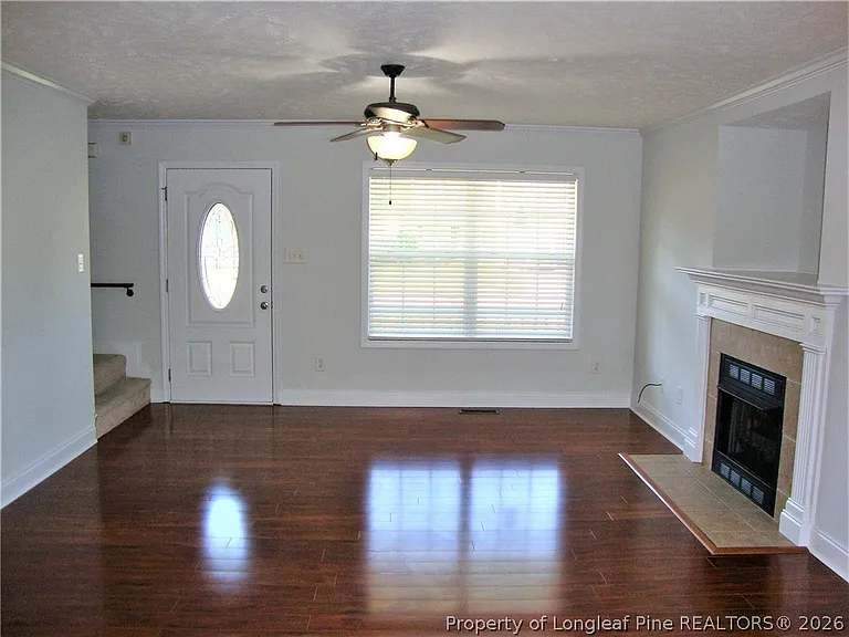 1607 Silver Ridge Ct — Photo 3