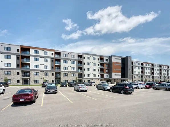 2550 Sandwich West Pkwy #113, Lasalle, ON N9H 0N4