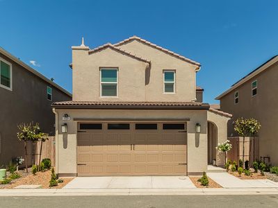 1123 Vanguard Way W, Madera, CA, 93636