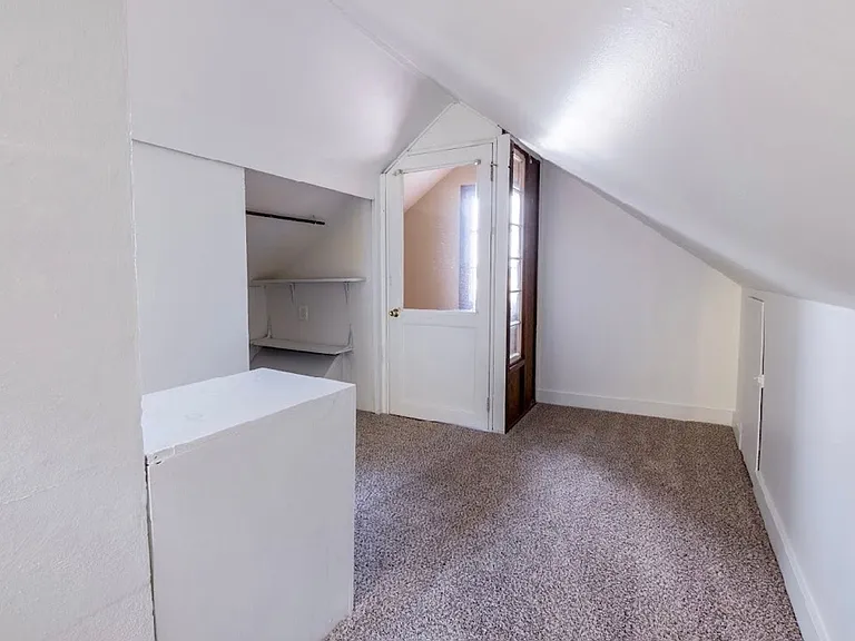 1697 Riverview St — Photo 26