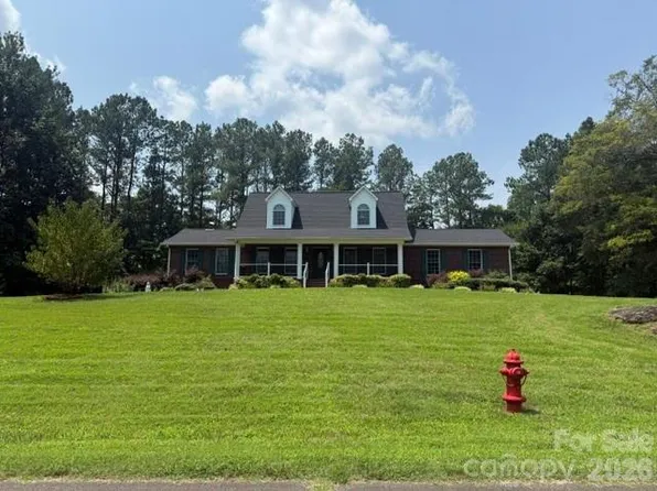 189 Hazelhurst Ln, Mooresboro, NC 28114
