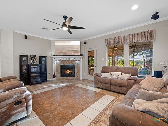 4th image of 17813 Floribundas Ln