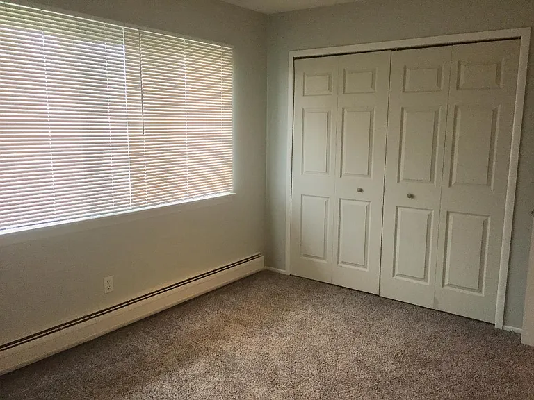 NEW mini-blinds and NEW closet doors throught out!