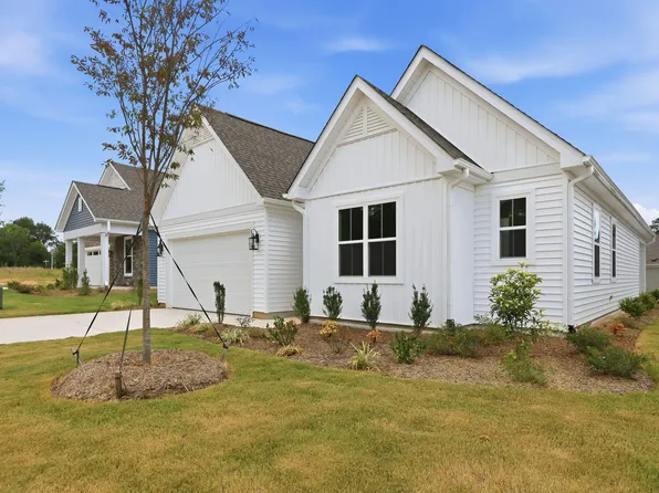 212 Speyburn St, Sanford, NC 27330