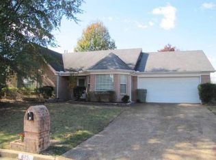 675 Cairn Creek Dr, Cordova, TN 38018