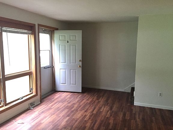 4th image of 2201 Elisha Ave APT B