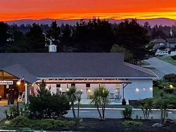 304 14th Street NW #117, Long Beach, WA 98631