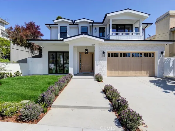 1157 8th St, Manhattan Beach, CA 90266