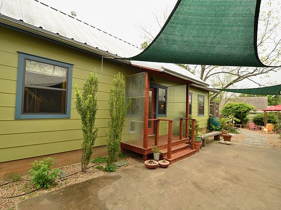 2nd image of 4621 Banister Ln #B