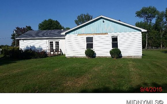 2nd image of 8610 Gulf Rd