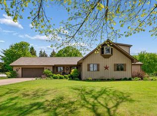 9590 Brown Rd, Morris, IL 60450