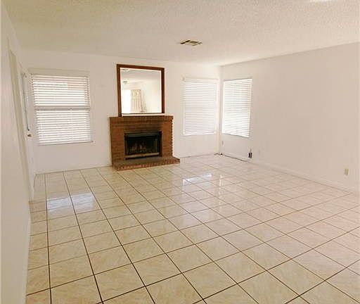 3rd image of 5870 Feather Falls Cir