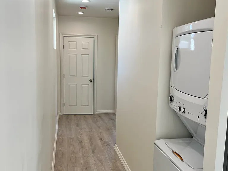 9525 Riverview Ave — Photo 10