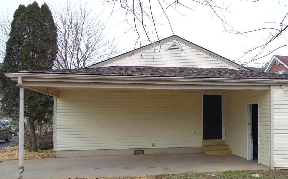1st image of 1873 Magnolia Ave #2
