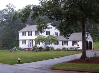 6 Daniels Dr, Bedford, MA 01730