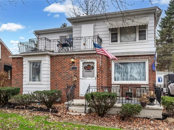 16 Ward Ct, Buffalo, NY 14220