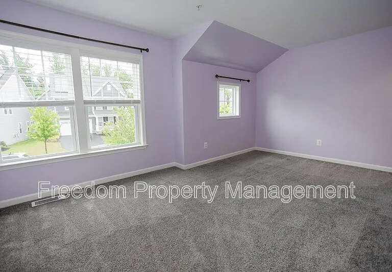 2425 Morgans Point Dr — Photo 44