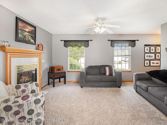 5th image of 3817 Wynbrooke Dr