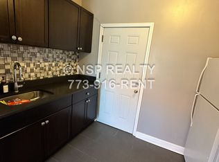 4267 W Addison St #2, Chicago, IL 60641