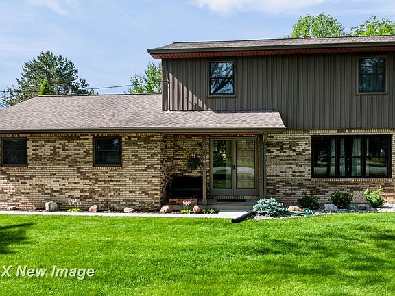 4th image of 6180 W Freeland Rd