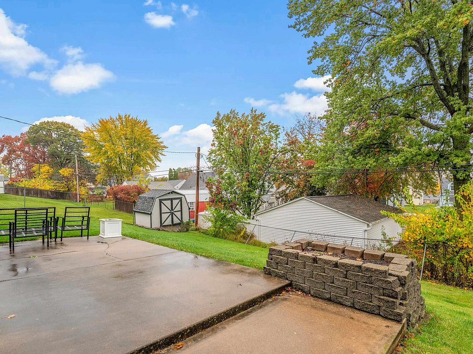 813 Wier St, Muscatine, IA 52761 MLS QC4247658 Zillow