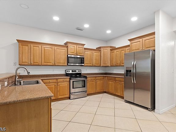 2nd image of 9717 Blue Stone Cir