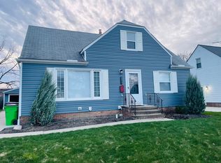 1678 Byron Dr, Mayfield Heights, OH