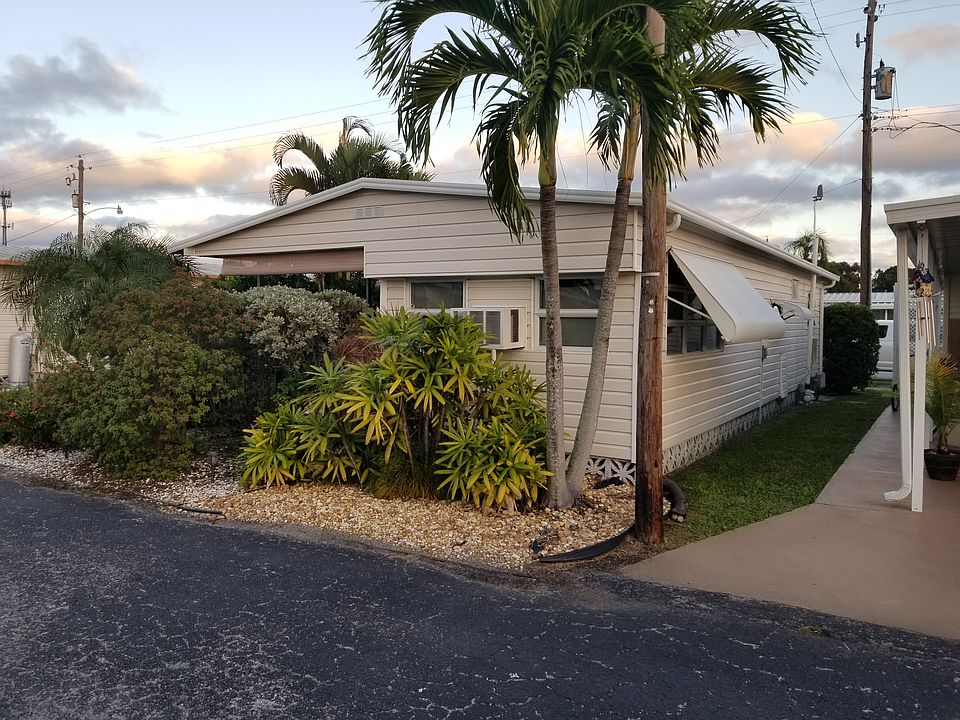 2nd image of 10315 Cortez Rd W Lot 46-1