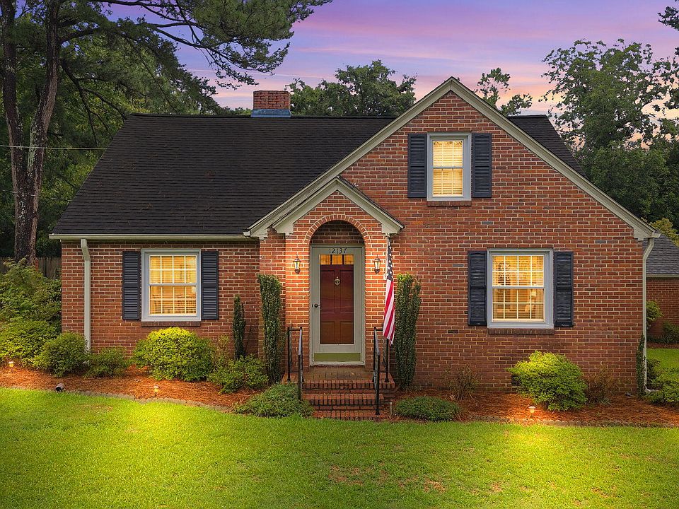 1st image of 12137 Oak Avenue