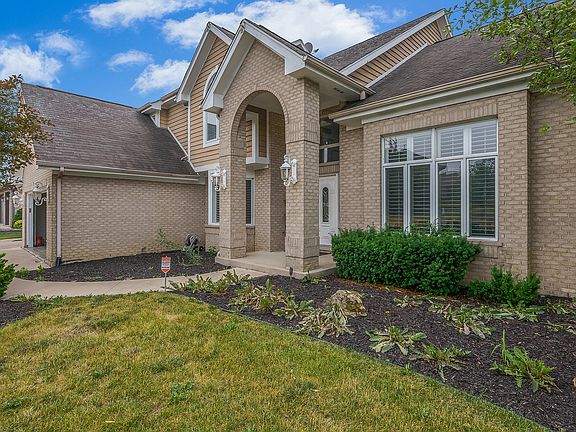 2nd image of 13137 Hidden Valley Dr