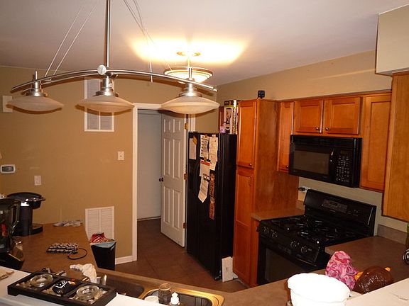 3rd image of 2370 Stoughton Cir #2370