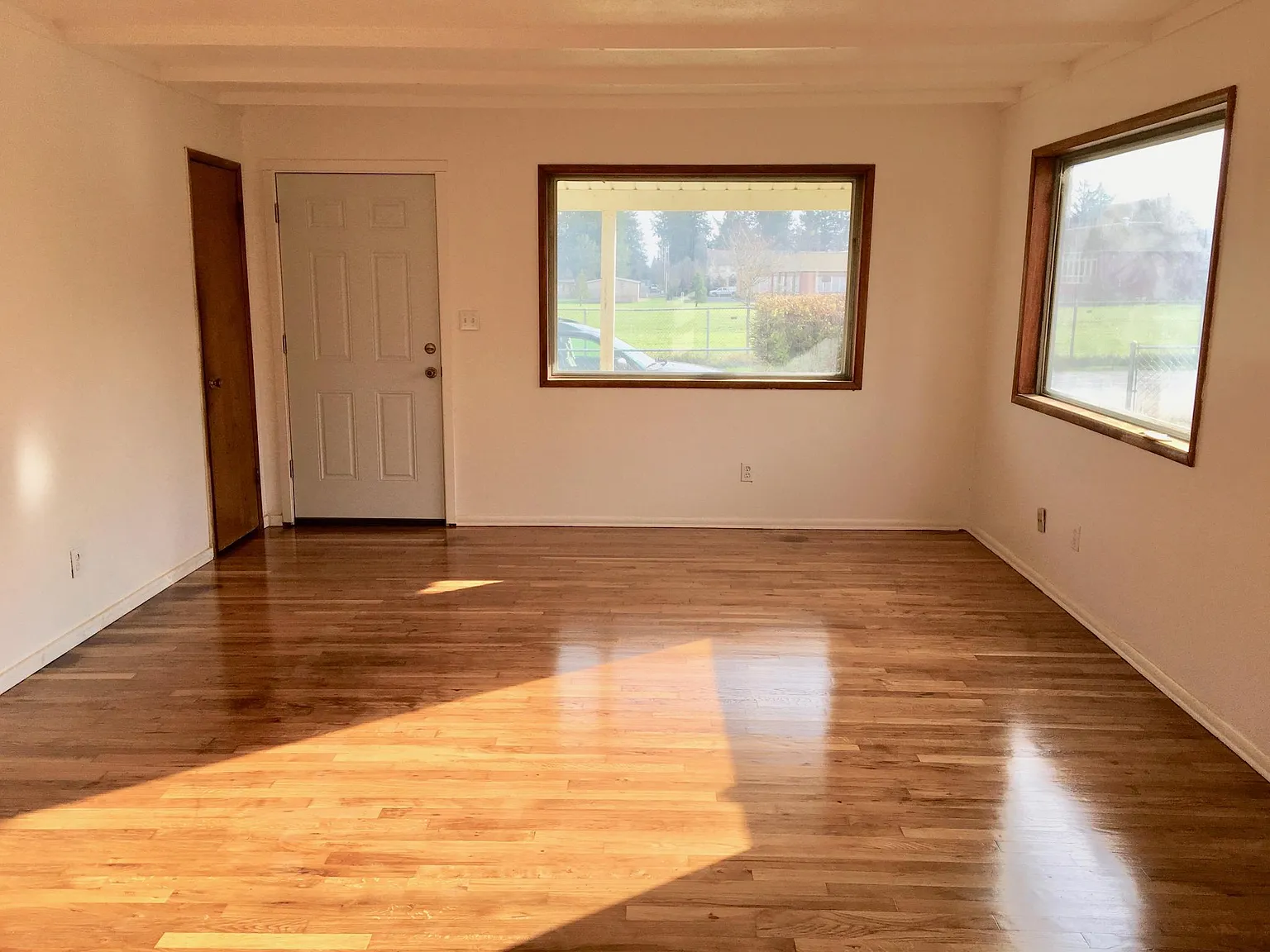 2 bed, 900 sqft, $2,195 — Photo 4