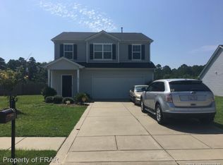 2533 Spinnaker Dr, Hope Mills, NC 28348