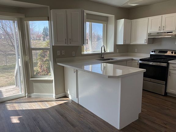 2nd image of 5566 S Dale Amour Dr