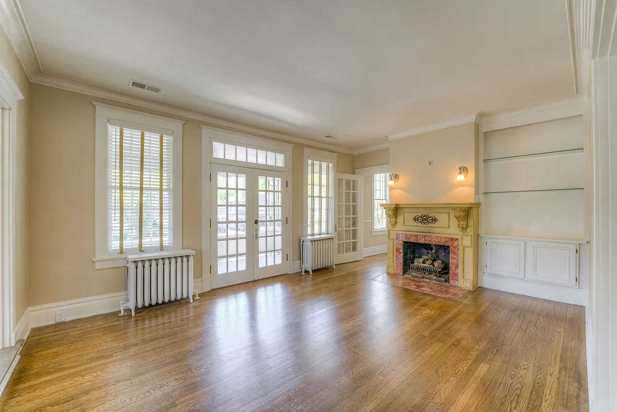 Living Room - 1406 Peabody Ave